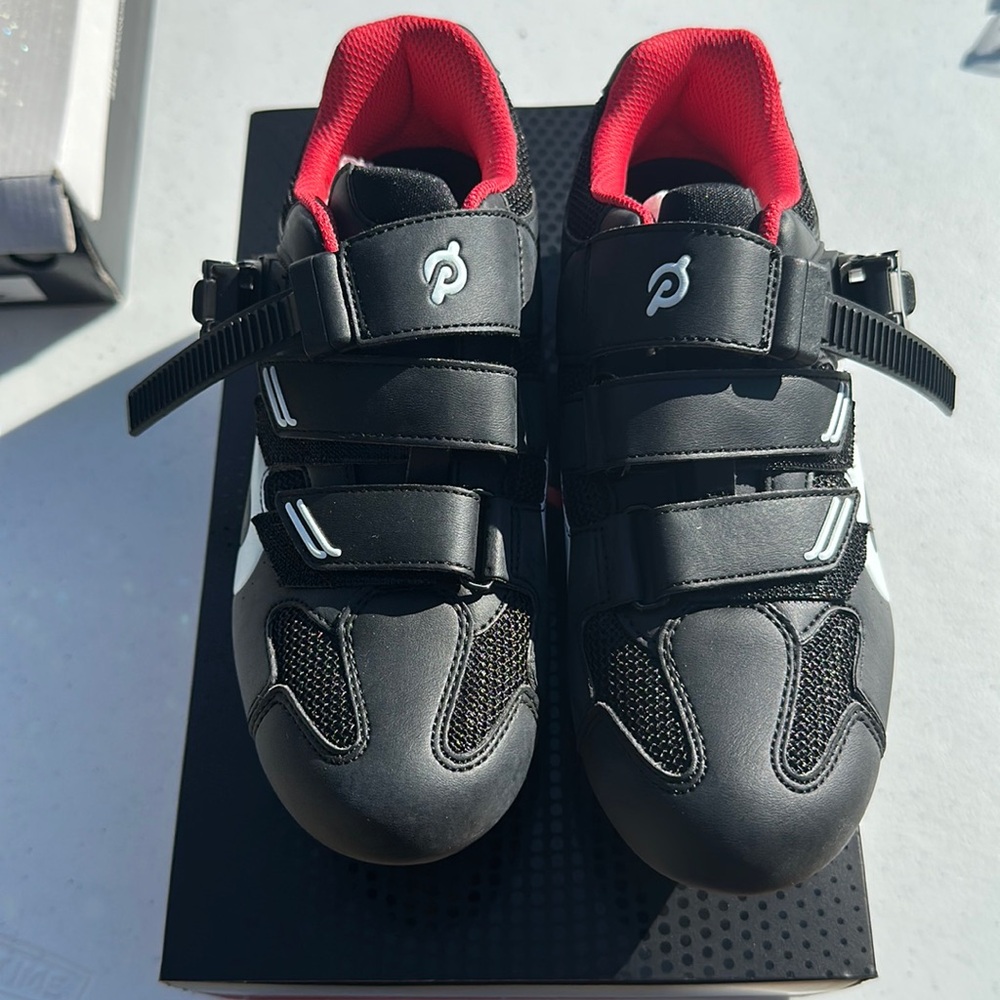 COPY - Peloton woman shoe